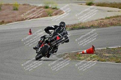 media/May-10-2024-2WTD (Fri) [[c88d7990af]]/Group B/Session 6-Turn 11/